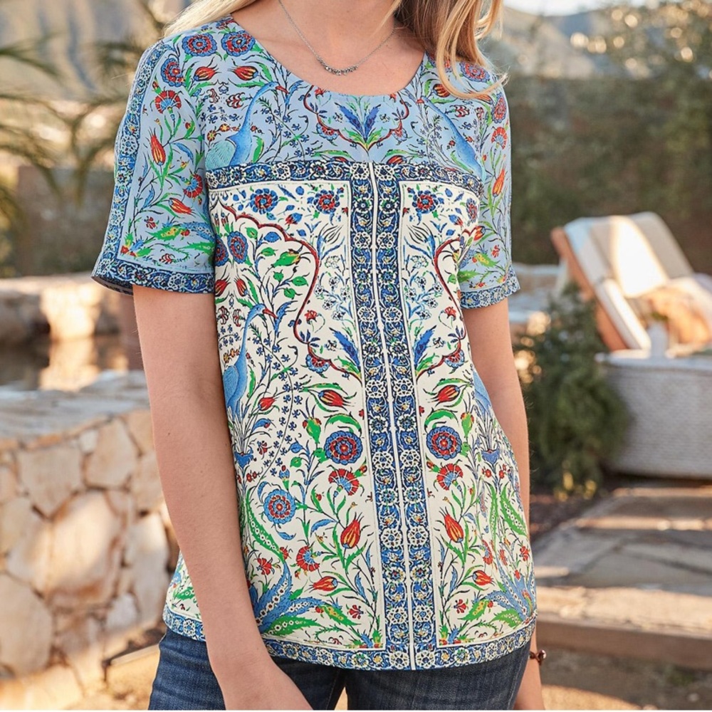 Sundance Izmir  100% Silk Geometric Floral Blouse Small